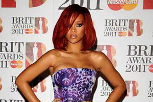 Supporting image for story: Eminem and Rihanna top the V Festival bill