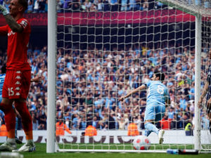 Supporting image for story: Man City 3 Aston Villa 2 - Report