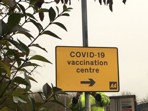 Supporting image for story: Thousands of new road signs will direct people to vaccination sites