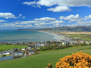 Supporting image for story: Beaches popular with sun-chasing Shropshire residents recognised with prestigious awards