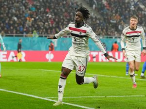 Supporting image for story: Kobbie Mainoo shines as Man Utd beat FCSB to seal Europa League last-16 spot