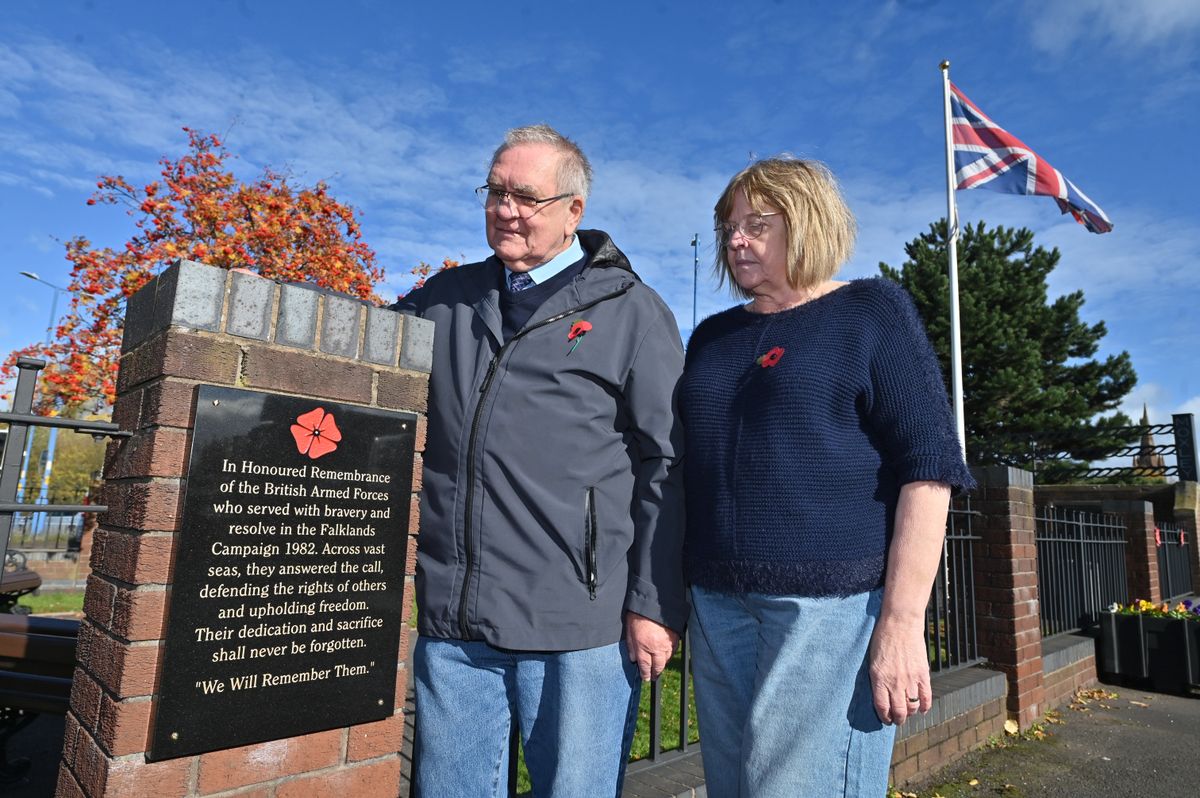 New war memorial plaques installed in Moxley to honour brave heroes