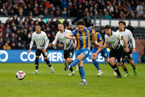 Luke Leahy of Shrewsbury Town scores a goal to make it 2-2 (AMA)