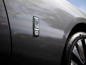 Supporting image for story: Rolls-Royce buyers prefer EVs so they can avoid ‘unsafe petrol stations’
