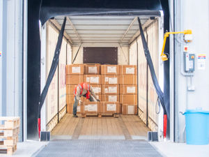 Supporting image for story: Coronavirus: Much-needed ventilators arrive at Shropshire MoD base