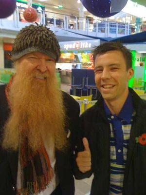 Supporting image for story: Midlands fans give ZZ Top all their lovin'