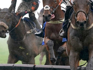 Supporting image for story: Not much for punters to shout about as action returns at Ludlow