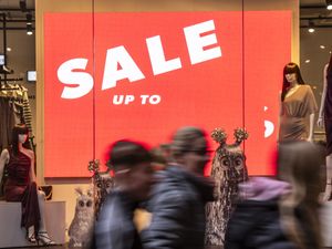 Supporting image for story: January sales give retail stores their strongest growth in almost two years