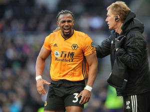 Supporting image for story: Wolves boss Nuno worried about Adama Traore's shoulder
