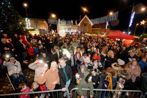 The crowds at Sedgley lights switch-on