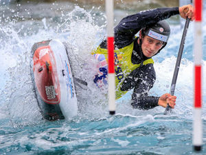 Supporting image for story: Staffordshire's Burgess is powered up by world title gold rush