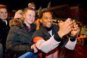 Selfie time! Members of Rak Su posed for pictures after their performance.