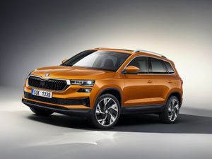 Supporting image for story: Skoda Karoq gets mid-life refresh with new look and improved technology