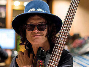 Supporting image for story: Glenn Hughes working on new album