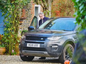 Supporting image for story: Lord Mandelson released on bail pending further investigation