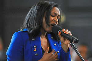 Supporting image for story: Wolverhampton's Beverley Knight coming to Birmingham