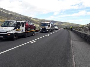 Supporting image for story: Illegally parked cars towed away in Snowdonia over bank holiday weekend