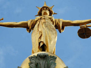 Supporting image for story: Dad tried to kidnap daughter who refused to return home over marriage fear