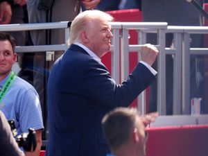 Supporting image for story: Donald Trump rally fails as Europe seize early Ryder Cup control