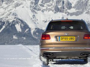 Supporting image for story: Here’s 10 performance cars you can use in winter