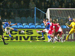 Supporting image for story: Kidderminster denied win by late Macclesfield equaliser