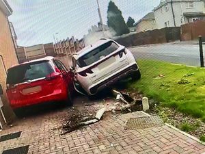 Supporting image for story: Crashed car pictured in Dudley after police chase as driver arrested and vehicle seized 