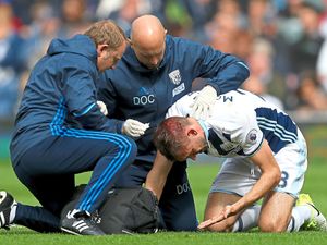 Supporting image for story: Tony Pulis hails West Brom medical staff