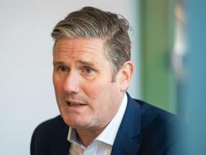 Supporting image for story: Starmer calls for short national lockdown to stop ‘sleepwalk into bleak winter’