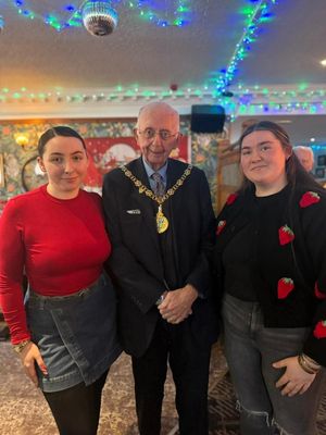 The Walsall mayor with community matters team 
Leesha mansell and saffron Mansell 