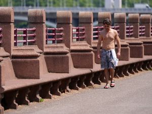 Supporting image for story: Searing heat this week made ‘100 times more likely’ by climate change – study
