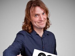 Supporting image for story: Dudley comedian announced for hospice's comedy night