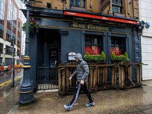 Supporting image for story: Stormont confirms ‘vitally important’ new coronavirus restrictions