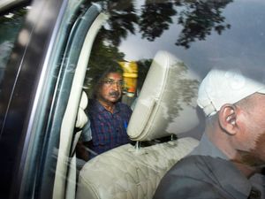 Supporting image for story: Top Indian opposition leader bailed by Supreme Court ahead of election