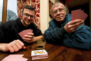 Supporting image for story: Cribbage player aims for record