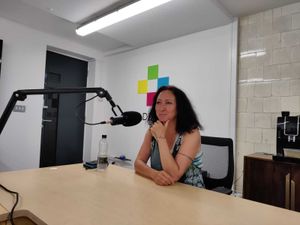 Supporting image for story: Refugee charity founder calls for changes to immigration system