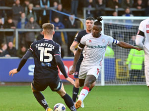 Supporting image for story: Michael Flynn praises Walsall's back line after solid away display
