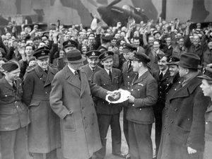 Supporting image for story: The day Wolverhampton workers kissed their Defiant RAF heroes