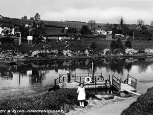 Supporting image for story: This week's pictures from the past