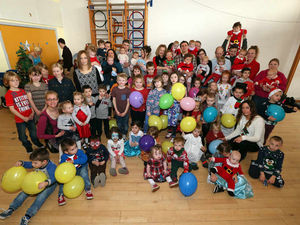 Supporting image for story: Seeing double in Telford at Christmas party for twins and more