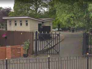 Supporting image for story: Work starting to replace park's toilet facilities