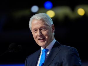 Supporting image for story: Bill Clinton out of hospital after being treated for flu