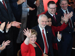 Supporting image for story: Jeremy Corbyn: I'll sort Brexit out in six months