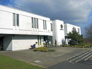 Supporting image for story: Man remanded over four robberies at night