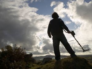 Supporting image for story: Men facing jail for trying to sell undeclared Anglo-Saxon coins abroad