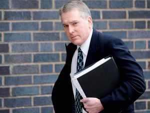 Supporting image for story: Telford grooming case man 'was meeting girl to boost her confidence'