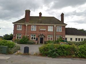 Supporting image for story: Last orders - Popular Cannock pub set for final weekend before refurbishment