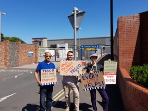Supporting image for story: Campaign against Tesco Stourbridge car parking rules gathers pace