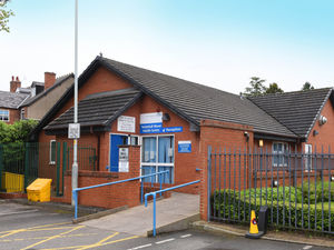 Supporting image for story: MP takes Tettenhall GP surgery petition to Parliament