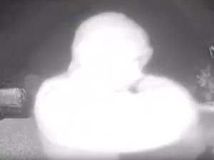 Supporting image for story: WATCH: Would-be Oswestry thieves caught on door CCTV