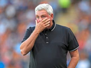 Supporting image for story: Sheffield United 4 Aston Villa 1 - Report